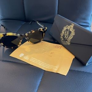 DIFF Sunglasses, Harry Potter Hufflepuff Collection